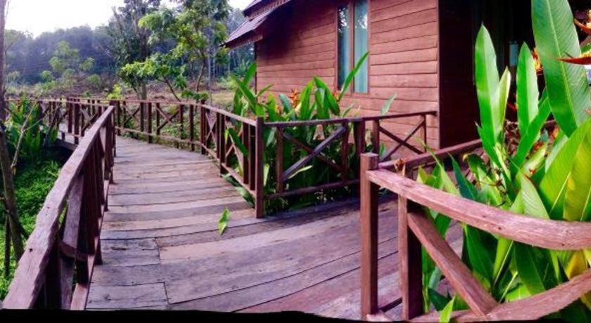Burilamplai Resort Thung Yai Exteriör bild