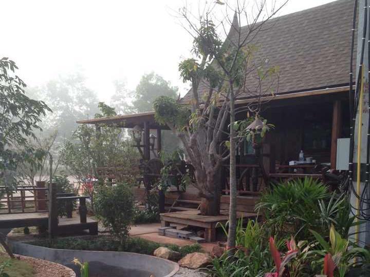 Burilamplai Resort Thung Yai Exteriör bild